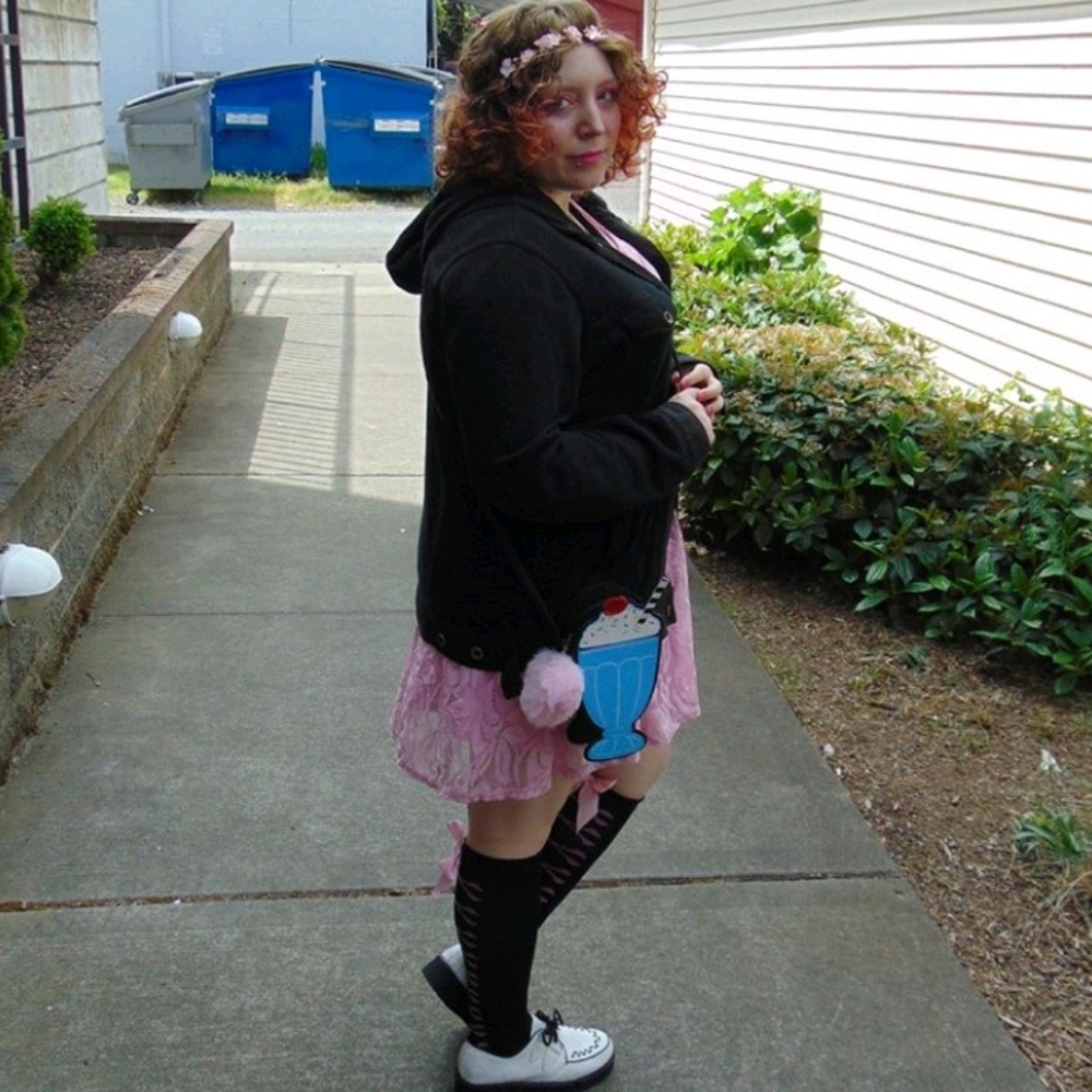 Meet your Posher, Keely